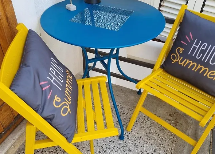 Апартаменты Place 4 U Center