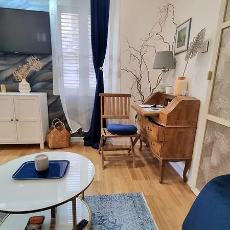 Place 4 U Center Apartamento Zadar